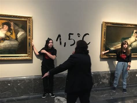 La Maja Desnuda Y La Maja Vestida De Goya Salen Indemnes Del Ataque