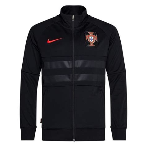 All adidas uniforia anthem jackets feature the same design. Portugal Track Jacke Dry I96 Anthem EURO 2020 - Schwarz/Rot Kinder | www.unisportstore.de