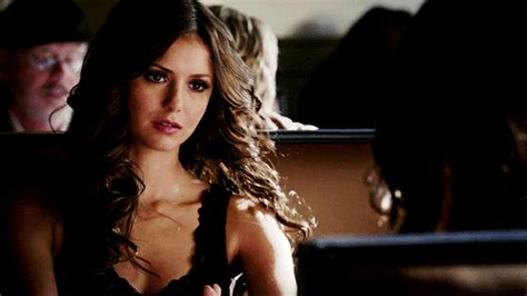 Nina Dobrev Hot S Barnorama