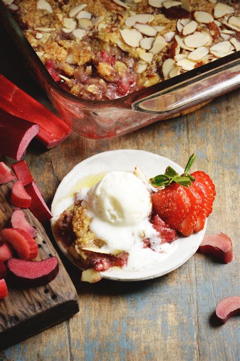 Low Carb Strawberry Rhubarb Crisp Recipe Gluten Free Simply So