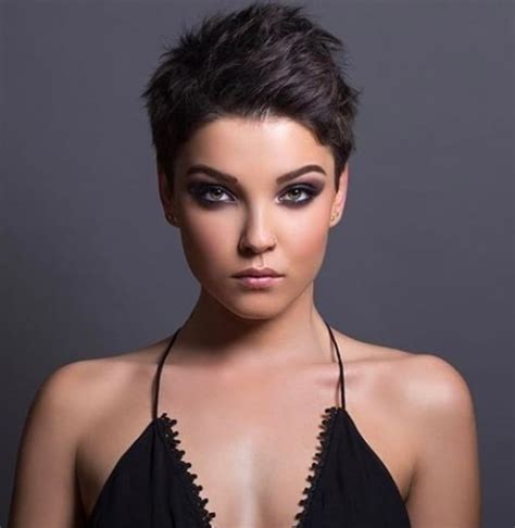 70 Best Short Pixie Haircut And Color Design For Cool Woman Page 53