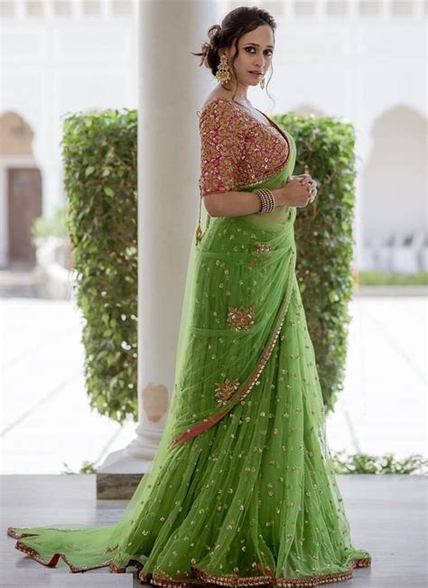 Latest Indian Saree Trends Of 2020 To Flaunt Fashion Style
