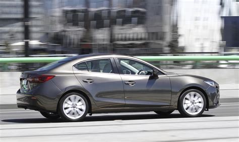 The 2014 mazda 3 is one of the most popular cars on the market. 2014 Mazda 3 : pricing and specifications - Photos (1 of 28)