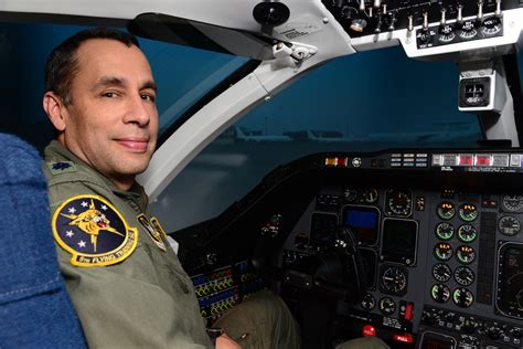 Air Force pilot develops plan to reduce jet fuel consumption > 33rd