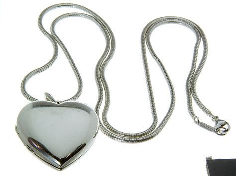 Tiffany Heart Locket Pendant And Chain Chicago Pawners And Jewelers Inc