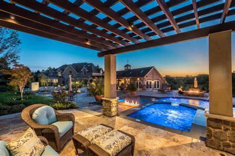 Outdoor Living Pools Patios And Sport Courts Custer Homes