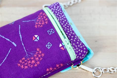 Double Compartment Cross Body Bag Free Sewing Pattern Phone Purse