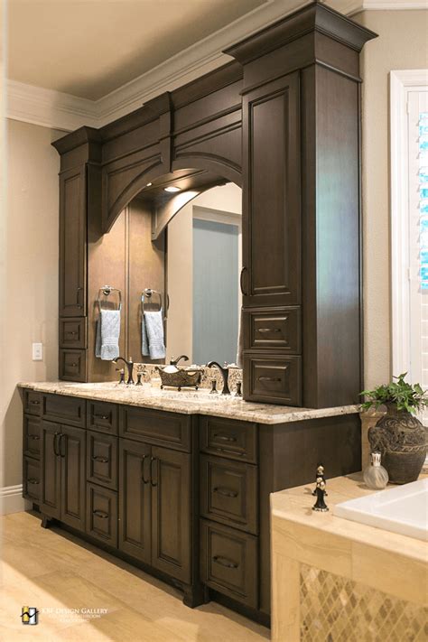 Traditional Double Vanity With Arch And Storage Towers In Master Bath