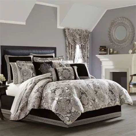 Queen Street Giselle 4 Pc Damask Scroll Comforter Set Dulles Town