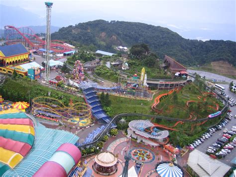 Genting highland theme park 710 m. Simple & Peaceful: Genting Highland, Malaysia