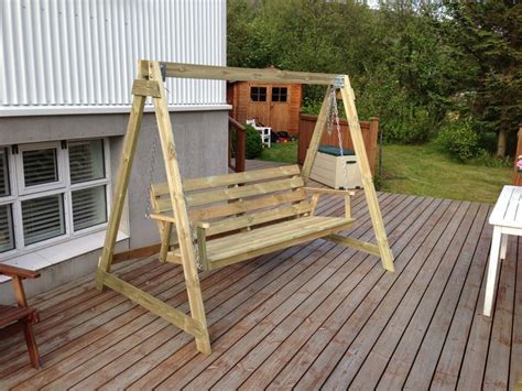 All steps and blueprints are available as downloadable pdf files. Pin en Porch Swing DIY Projects