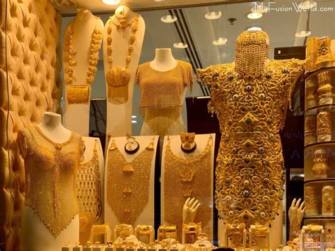 Traditional Souks Of Dubai MyFusionWorld In Gold Souk Dubai Gold Souk Arabic Jewelry