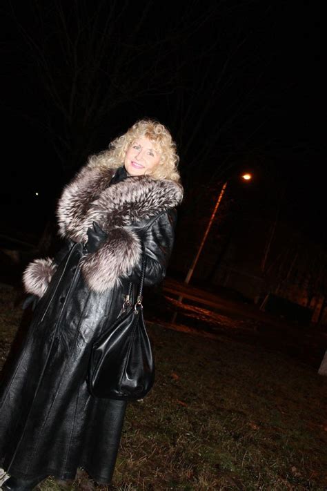Blondie Debbie Harry Long Leather Coat Big Collar Types Of Women