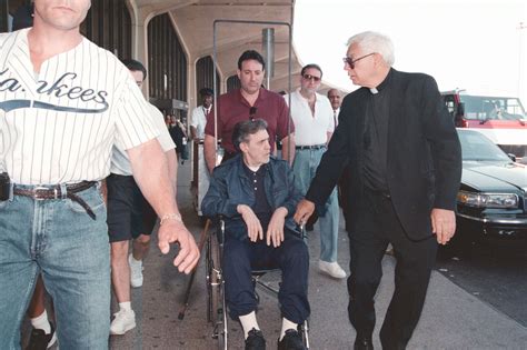 Louis Gigante Bronx Priest And Brother Of Mob Boss Dead At 90