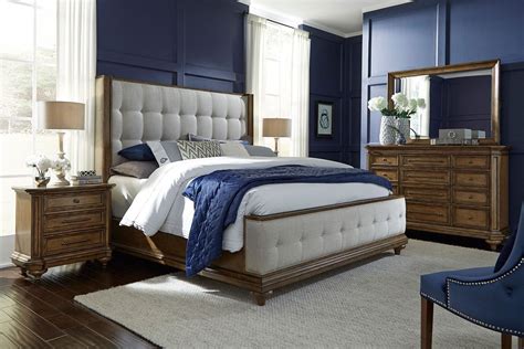Our large selection, expert advice, and excellent prices will help you find beds that fit your style and budget. Carrington Upholstered Bedroom Set Pulaski Furniture ...