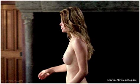 Melanie Thierry Hot Nude