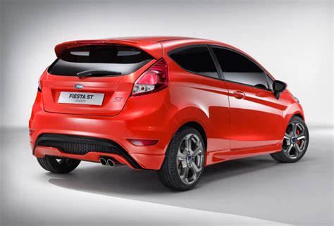 In the database of masbukti, available 5 modifications which released in 2013: 2013 Ford Fiesta ST | Owner Manual PDF