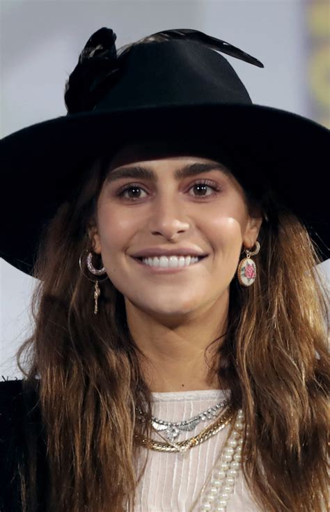 Rosa ree — criminal lover (feat. Nadia Hilker Net Worth - Celebrity Sizes