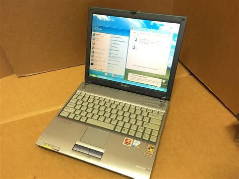 Sony Vaio Pcg 682l Laptop Pentium 4 512mb Ram 40gb Hdd Windows Xp Ati