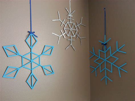 Popsicle Stick Snowflakes | Popsicle stick snowflake ...