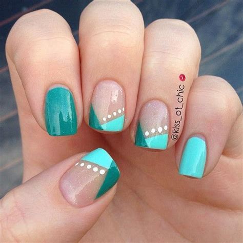 30 Easy Nail Designs For Beginners 2023
