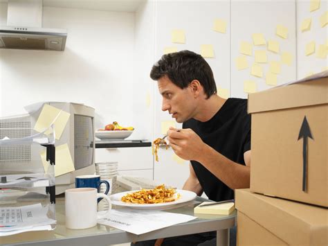 Mindless Eating At Work Put Down The Bag Of Pretzels And Step Away From