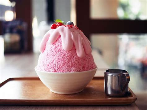 All About Japan S Iced Desserts And Trendy Places To Try Them Discover Oishii Japan Savor