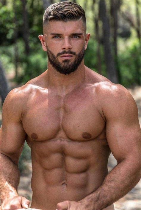 hot guys hot men hairy men bearded men hunks men hommes sexy men s muscle muscular men