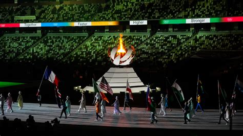 Tokyo Olympics Closing Ceremony Best Sights And Sounds As 2020 Games End