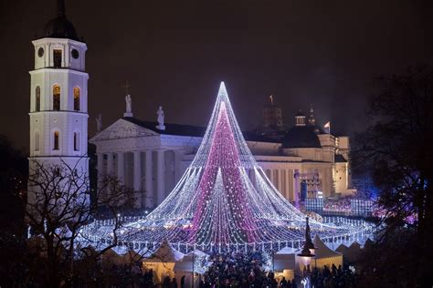 Discover Vilnius The Capital Of Lithuania On A Christmas Tour Of This Beautiful Baltic City ⋆
