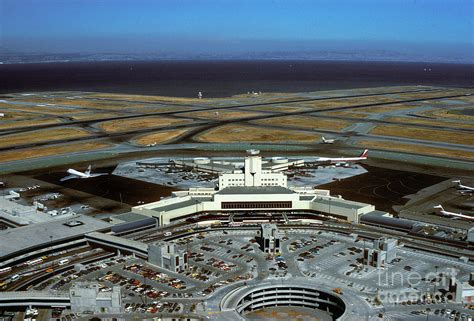 Old International Terminal At Sfo Photograph By Wernher Krutein Pixels
