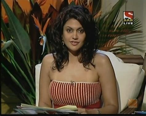 Special For All Mandira Bedi Showing Her Hot Cleavage In A Tv Show