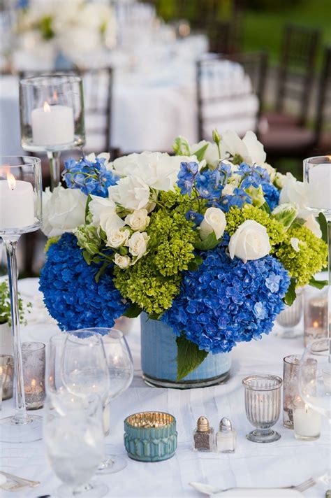 Meredith and Jim enlisted the help of planner Lea Ann Miller to bring