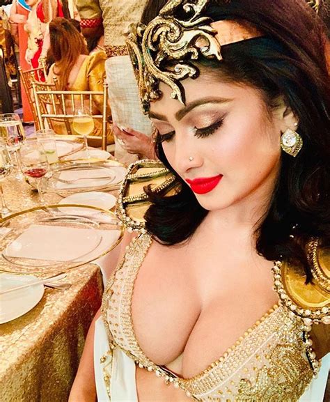 Sri Lankan Actress Model Piumi Hansamali Latest Photos At Birthday Party Event