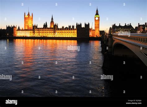 Palace Of Westminster Mit Dem Victoria Tower Und Clock Tower Big Ben