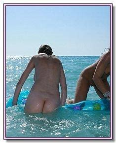 Agreeable Various Nudists Chicks Fully Exposes On A Nudist Beach