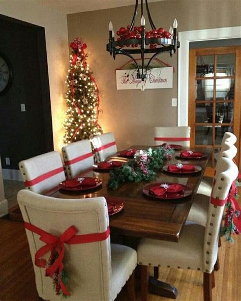 100 Warm And Festive Red And White Christmas Decor Ideas Hike N Dip