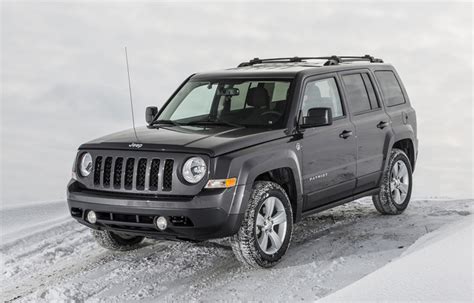 Meanwhile, the jeep cherokee and the jeep grand cherokee are popular nameplates that boast more accessible attributes. 2017 Jeep Patriot - Pictures - CarGurus
