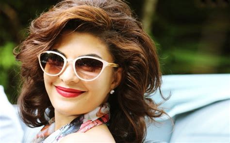 [45 ] Jacqueline Fernandez Wallpapers Hd Cute Wallpapersafari