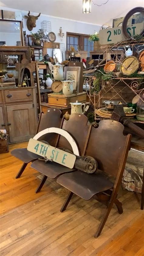 Old Stuff And Cool Junk For Your Home Vintage Booth Display Antique