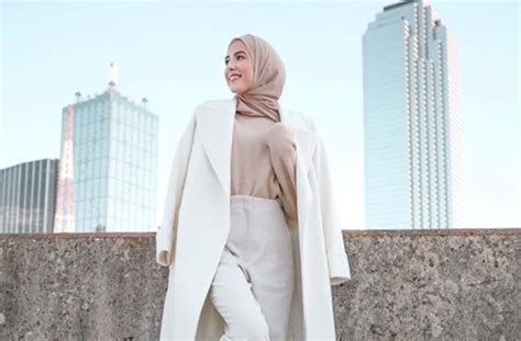 Leena Snoubar Opens Up About Wearing A Hijab As A Mainstream Fashion