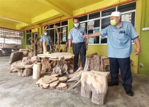 Maybe you would like to learn more about one of these? 10 tan hasil hutan tanpa dokumen dirampas - Utusan Digital