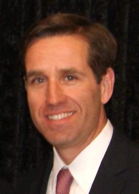 A male companion or friend with whom one has a sexual or romantic relationship. Beau Biden - Wikipedia