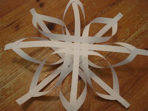 Paper Snowflakes Christmas Crafts Over 40 And A Mum To One