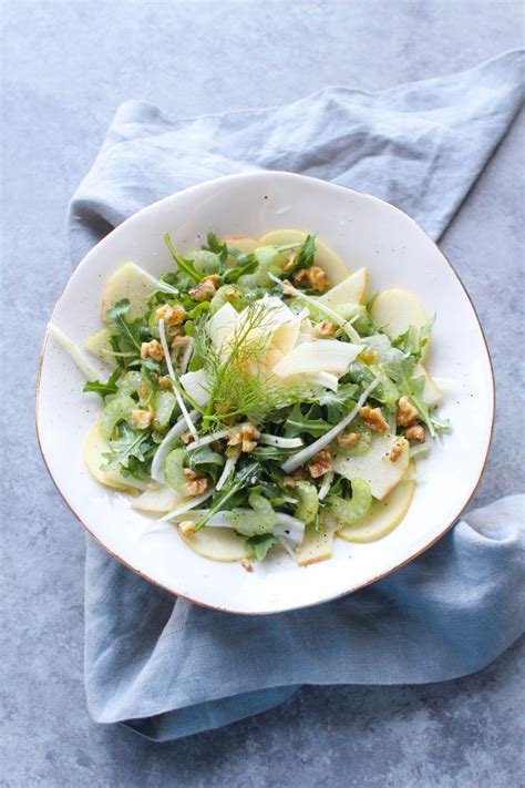 Fennel Apple Salad With Walnuts Zen And Spice Recipe In 2020 Fennel