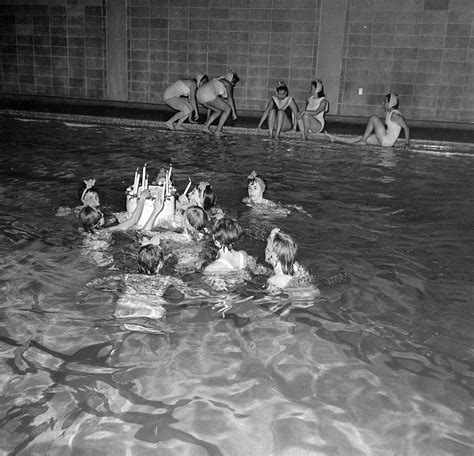 Adult Vintage Cfnm Swimming Telegraph