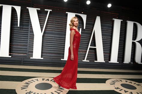 Karlie Kloss At Vanity Fair Oscar 2017 Party In Los Angeles • Celebmafia