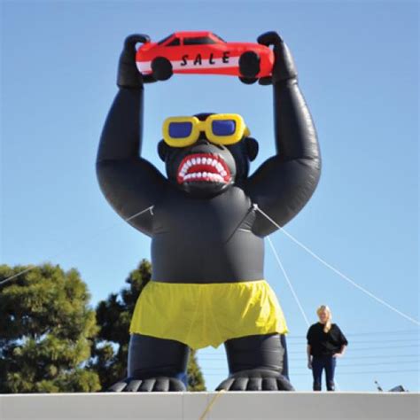 Giant 20ft Inflatable Gorilla 855 Is Your 1