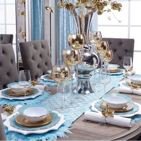 To the left of the cover, a side plate with a small $nife placed on the top %ust to the right side, a fish for$, and then a main for$, again the top of the soup spoon and the fish $nifer. Table setting | Dining room table decor, Table setting ...