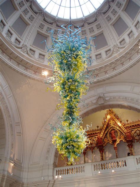 Dale Chihuly At The Victoria And Albert Museum In London Glass Art